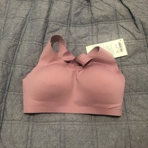 Lululemon Enlite Bra 32DD NWT